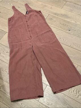 Button-Front Wide Leg Jumpsuit in Dusty Rose